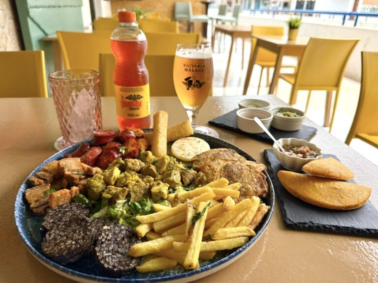 Comida Casera Colombiana para 2 personas