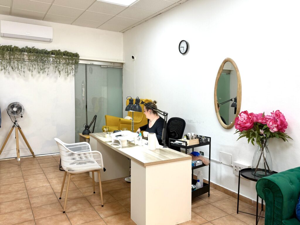 d27f0ad3-0243-4a15-a2cc-964e578ad401